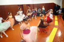 Instituto Cuida de Mim - Apresentação Ballet e Violão 2013